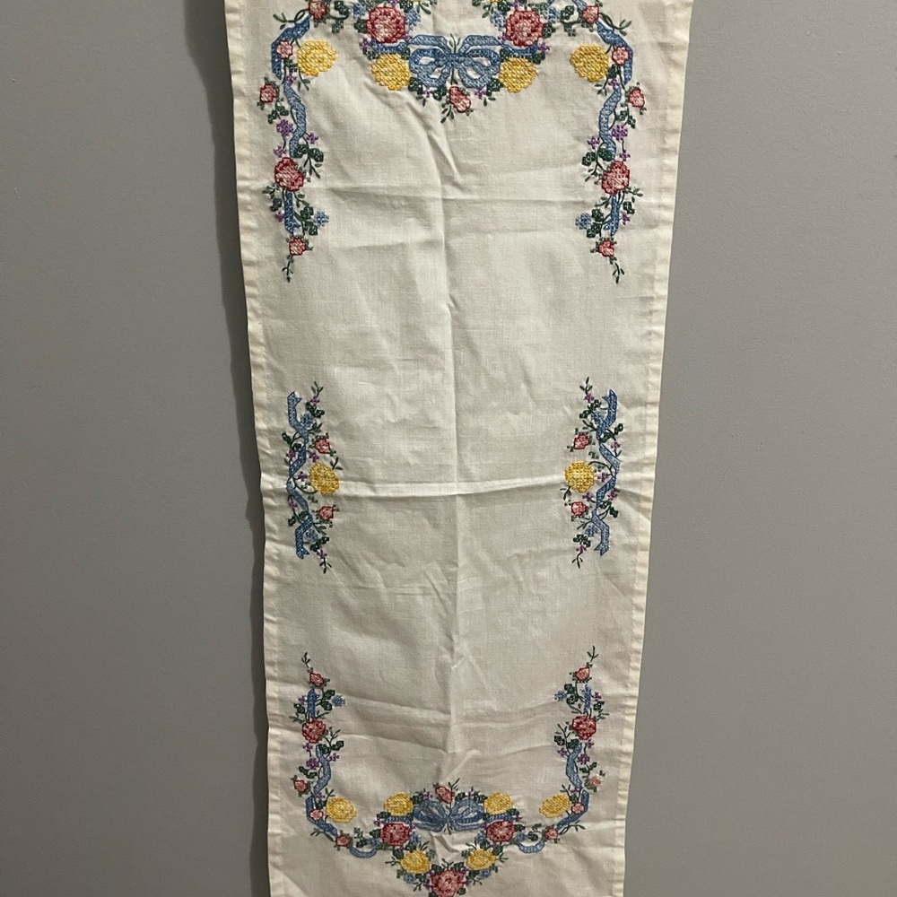 Handmade Cottagecore White Table Runner with Vintage Floral Embroidery